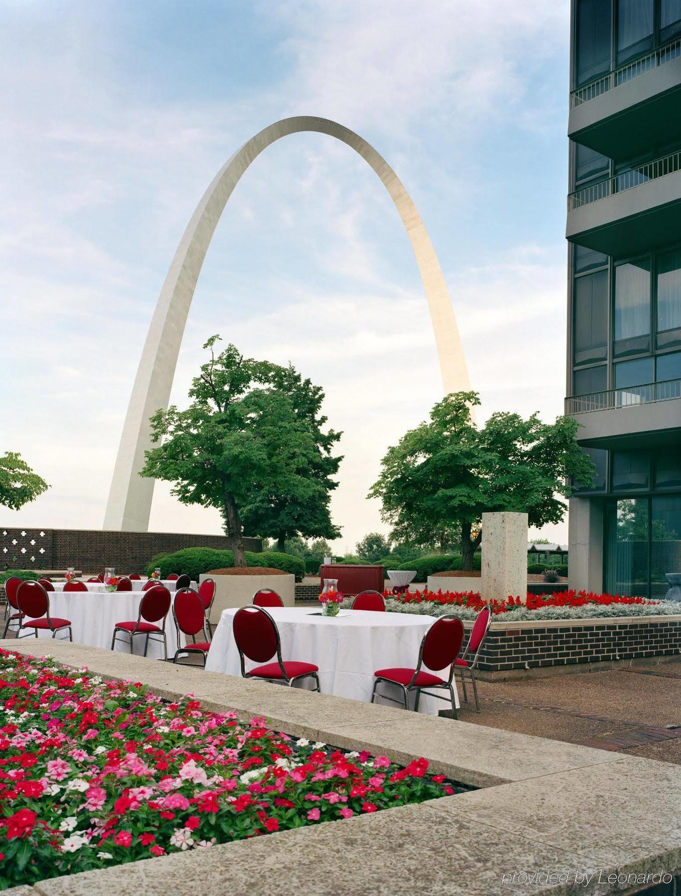 City Place Hotel Saint Louis Eksteriør billede